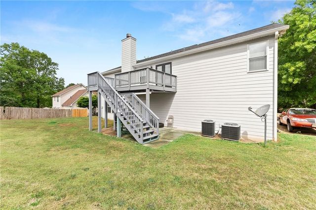 4570 Summerset Drive, Gainesville, GA 30507