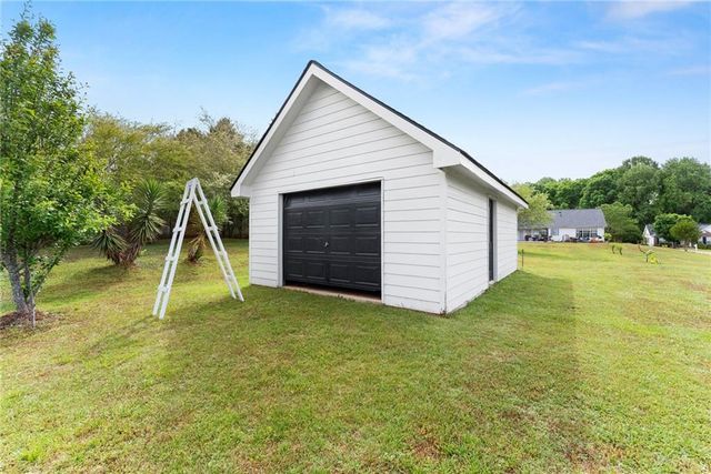4570 Summerset Drive, Gainesville, GA 30507