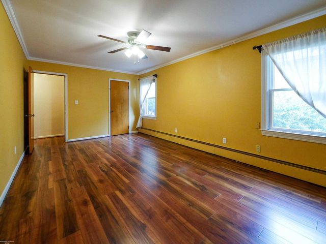 44850 Kemp Street, Sterling Heights, MI 48314