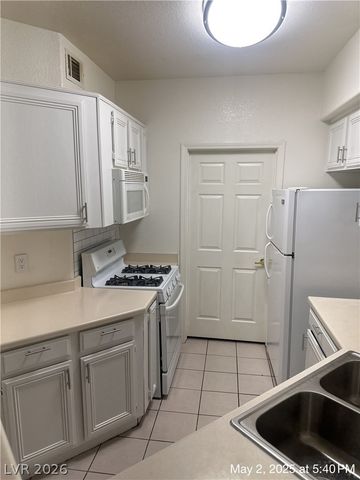 7119 South Durango Drive 208, Las Vegas, NV 89113