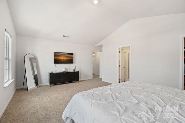 136 Sequoia Forest Drive, Mooresville, NC 28117