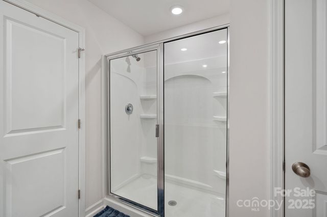 136 Sequoia Forest Drive, Mooresville, NC 28117