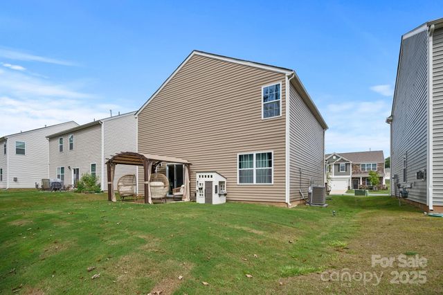 136 Sequoia Forest Drive, Mooresville, NC 28117