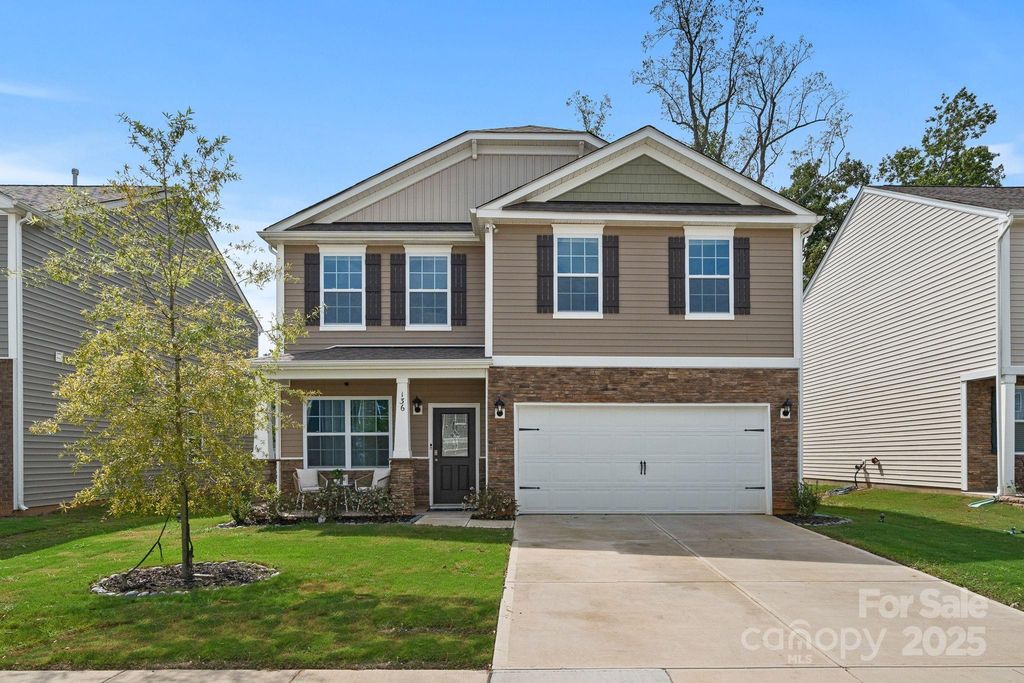 136 Sequoia Forest Drive, Mooresville, NC 28117