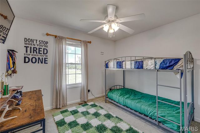 1036 Ridgewood Farms Road, Farmington, MO 63640