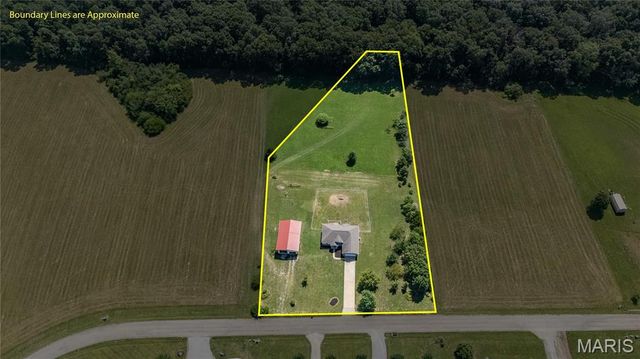 1036 Ridgewood Farms Road, Farmington, MO 63640