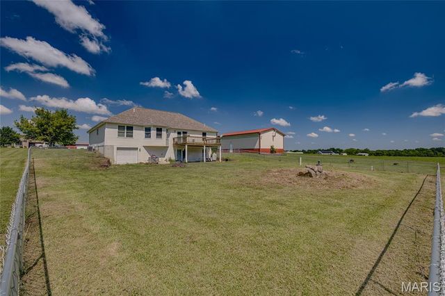 1036 Ridgewood Farms Road, Farmington, MO 63640