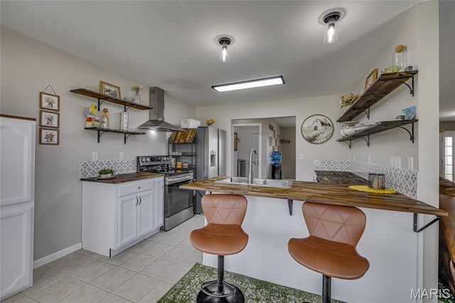 1036 Ridgewood Farms Road, Farmington, MO 63640