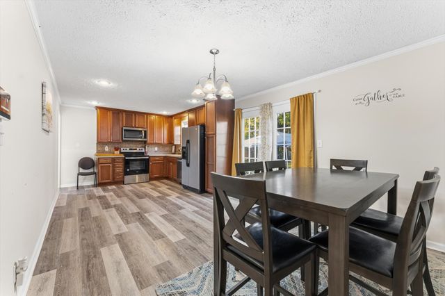 515 Cheatham Dr, Clarksville, TN 37042