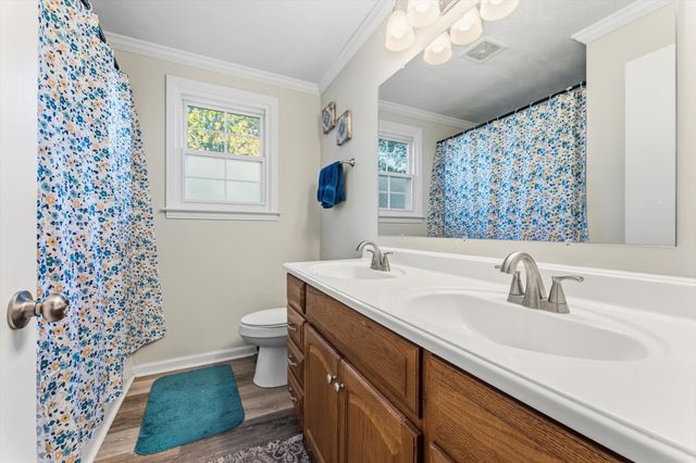 515 Cheatham Dr, Clarksville, TN 37042