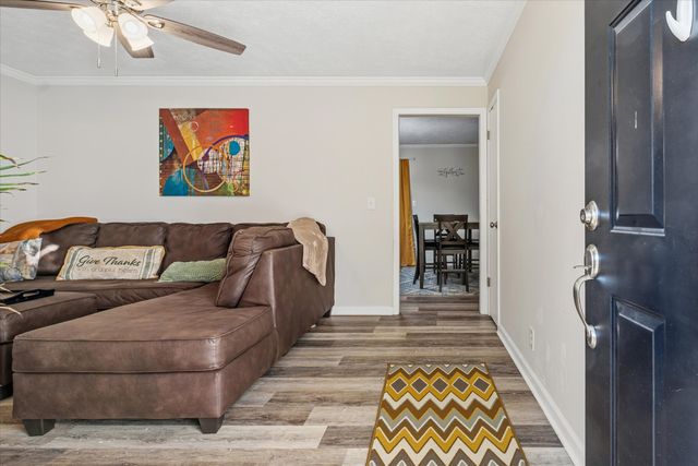 515 Cheatham Dr, Clarksville, TN 37042