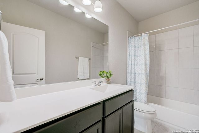 28815 Shadowrock, San Antonio, TX 78260