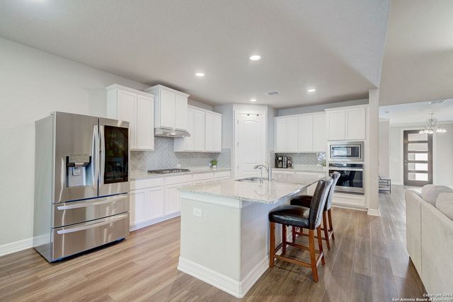 28815 Shadowrock, San Antonio, TX 78260