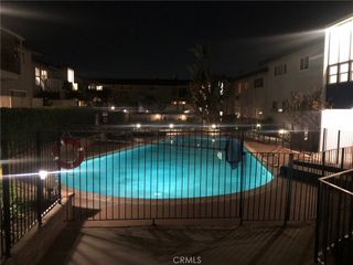 6301 Coldwater Canyon 27, North Hollywood, CA 91606