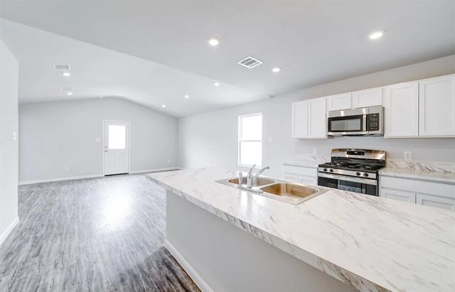 3902 Northridge Road, Shawnee, OK 74804
