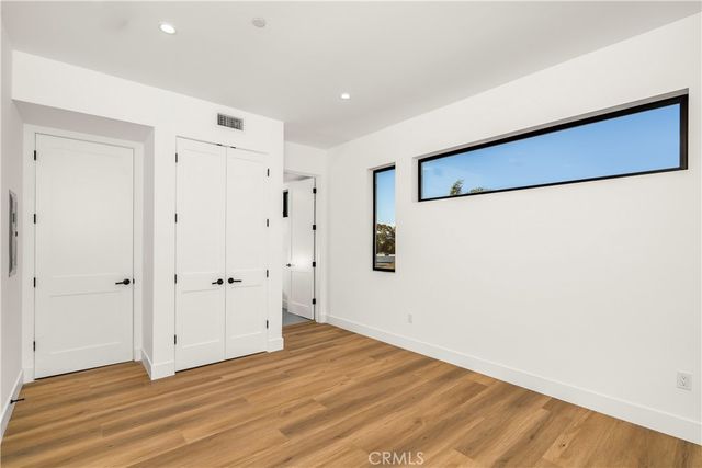 2204 Carmona, Los Angeles, CA 90016