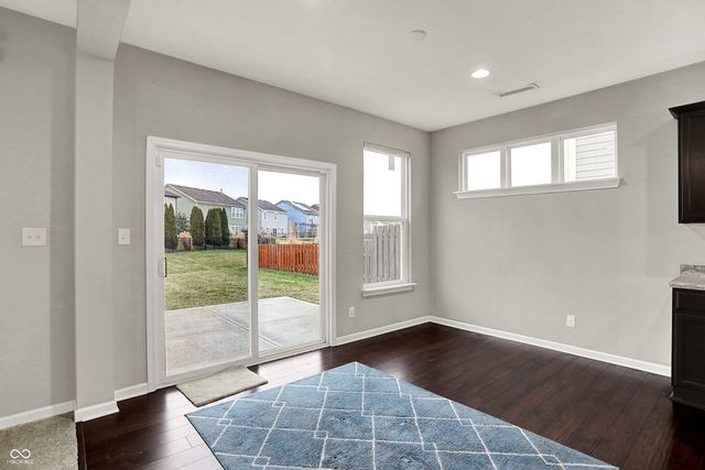 1333 Old Heritage Place, Greenwood, IN 46143