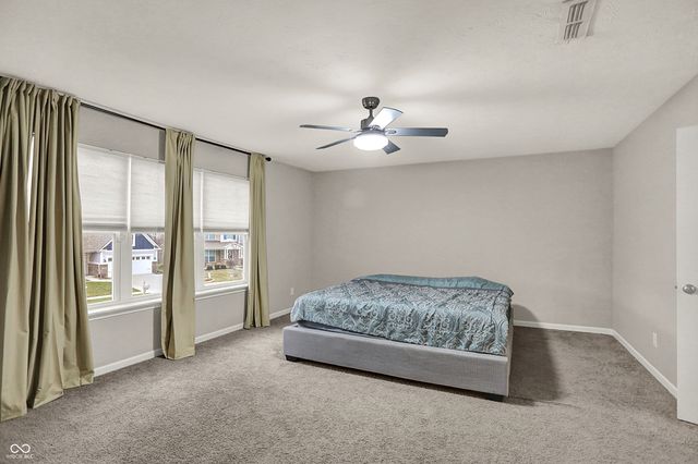 1333 Old Heritage Place, Greenwood, IN 46143