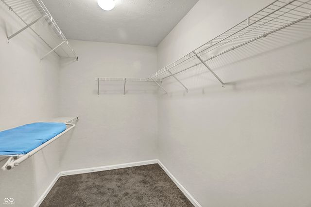 1333 Old Heritage Place, Greenwood, IN 46143