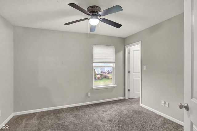 1333 Old Heritage Place, Greenwood, IN 46143