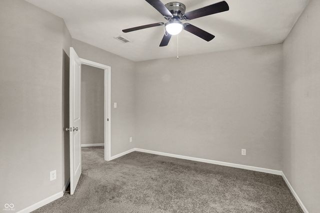 1333 Old Heritage Place, Greenwood, IN 46143