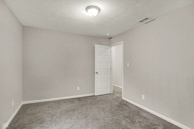 1333 Old Heritage Place, Greenwood, IN 46143