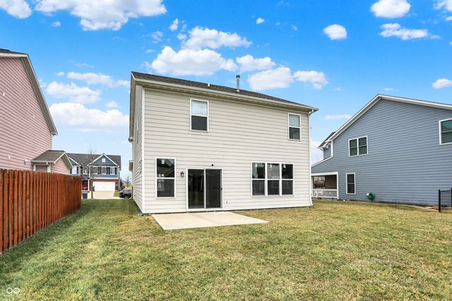 1333 Old Heritage Place, Greenwood, IN 46143