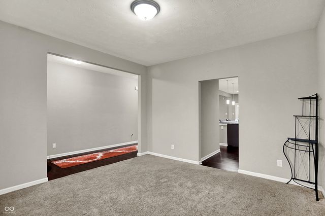 1333 Old Heritage Place, Greenwood, IN 46143