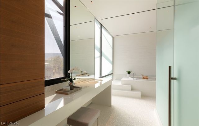 20 Soaring Bird Court, Las Vegas, NV 89135