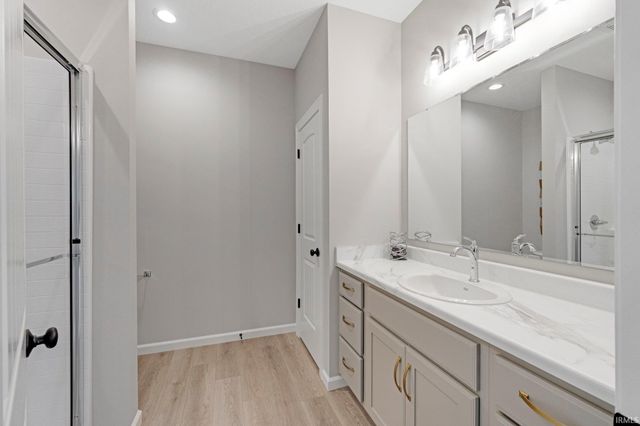 17890 Carne Cove, Leo, IN 46765