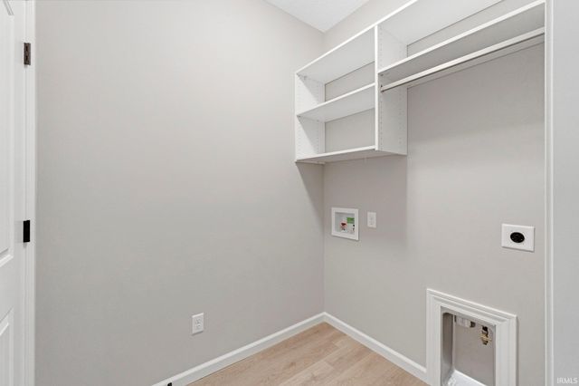 17890 Carne Cove, Leo, IN 46765