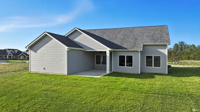 17890 Carne Cove, Leo, IN 46765