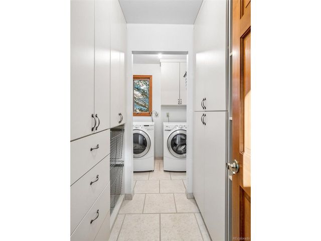 67 Oak Way, Evergreen, CO 80439