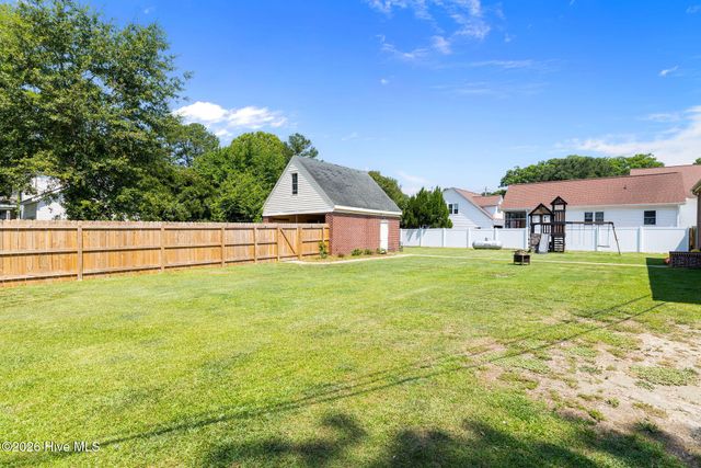201 NW Railroad Street, Pikeville, NC 27863
