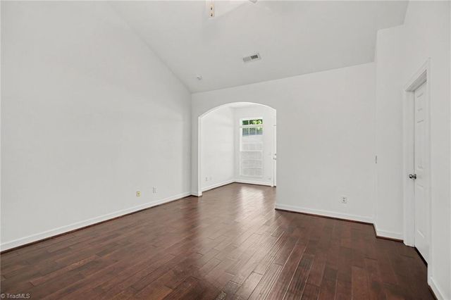 1689 Grand Springs Drive, Winston-salem, NC 27127