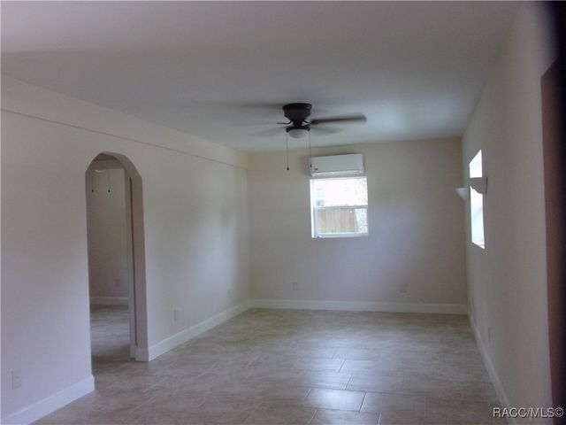 215 N Wheeler Avenue, Inverness, FL 34453