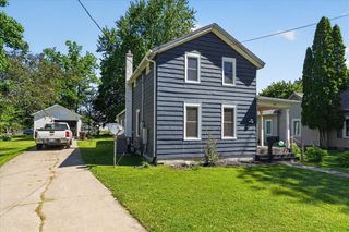 728 W Hanover Street, Marshall, MI 49068