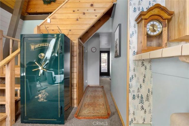 2116 Glacier Drive, Pine Mountain Club, CA 93222