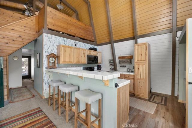 2116 Glacier Drive, Pine Mountain Club, CA 93222