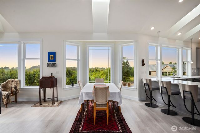 3030 Ocean View Court, Ilwaco, WA 98624