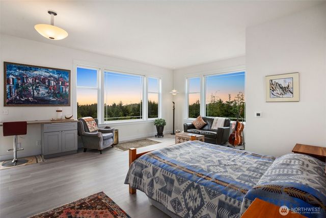 3030 Ocean View Court, Ilwaco, WA 98624