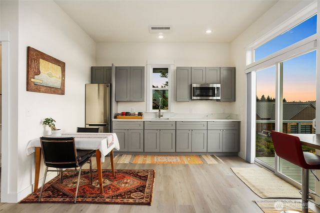 3030 Ocean View Court, Ilwaco, WA 98624