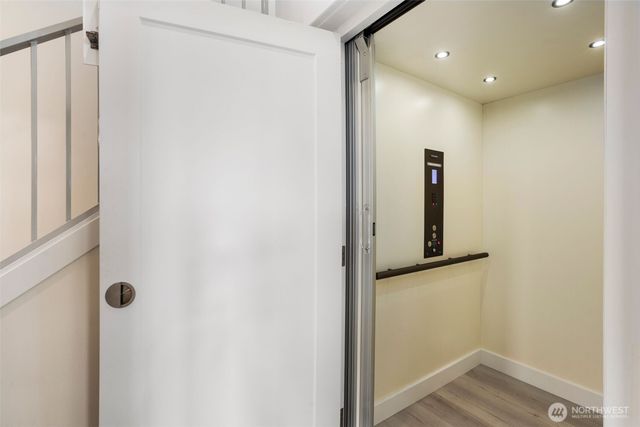 3030 Ocean View Court, Ilwaco, WA 98624