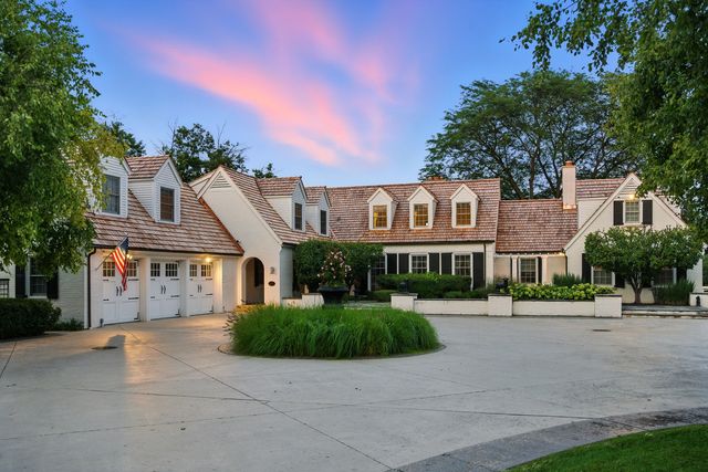 6191 S County Line Road, Burr Ridge, IL 60527