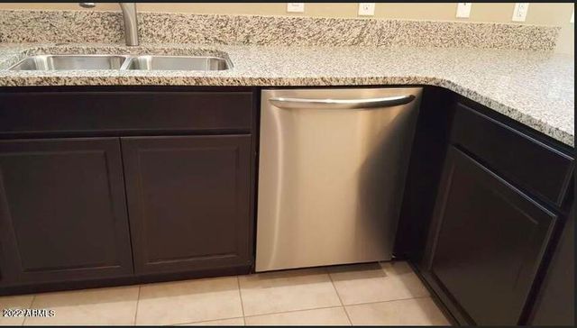 1367 S COUNTRY CLUB Drive 1116, Mesa, AZ 85210