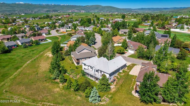 795 Bridle Way, Oakley, UT 84055