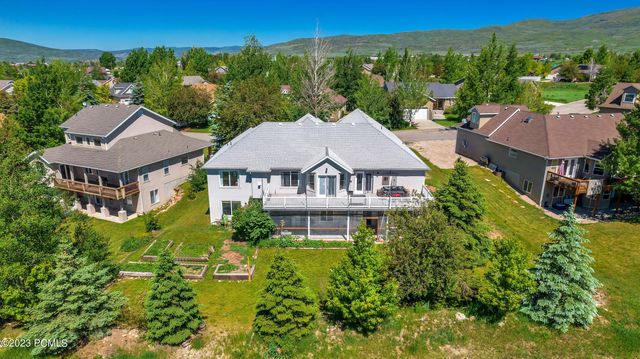 795 Bridle Way, Oakley, UT 84055
