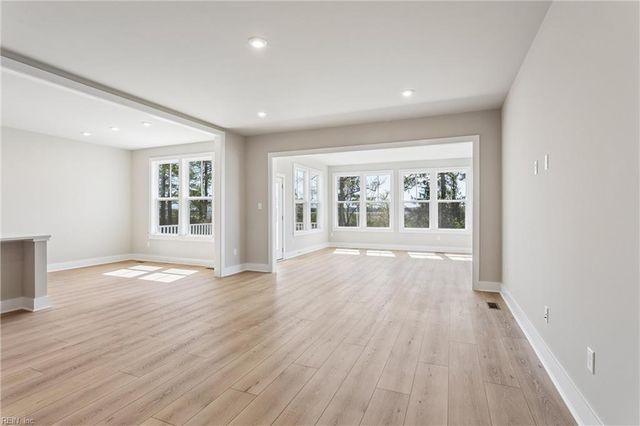 128 Robert Bruce RD, Poquoson, VA 23662