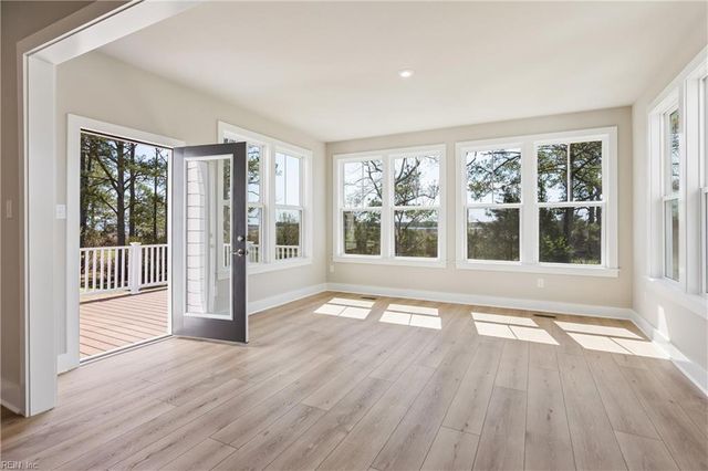 128 Robert Bruce RD, Poquoson, VA 23662