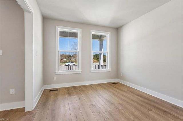 128 Robert Bruce RD, Poquoson, VA 23662